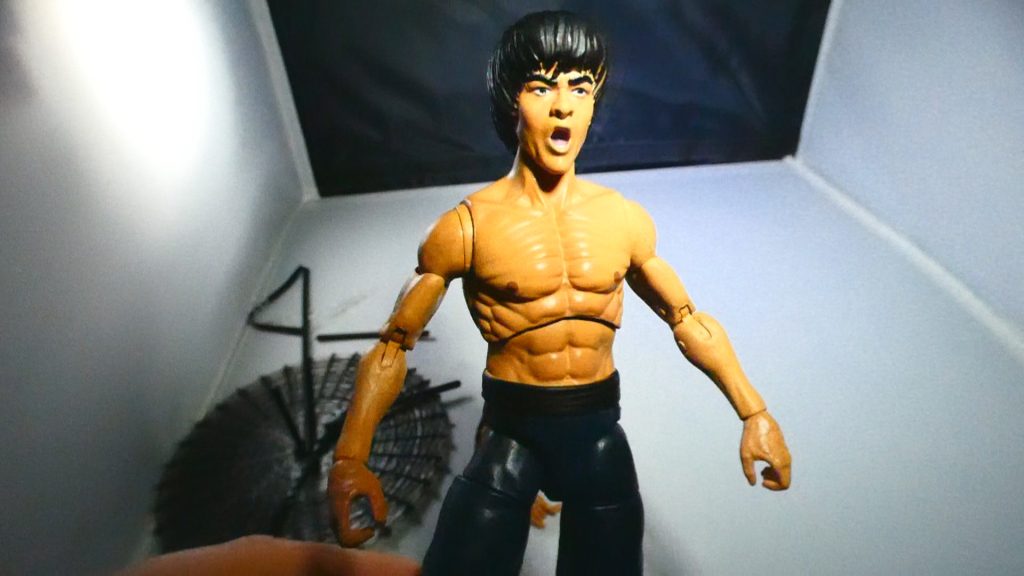 Bruce Lee Series 2 from Diamond Select Toys Review (Video)
