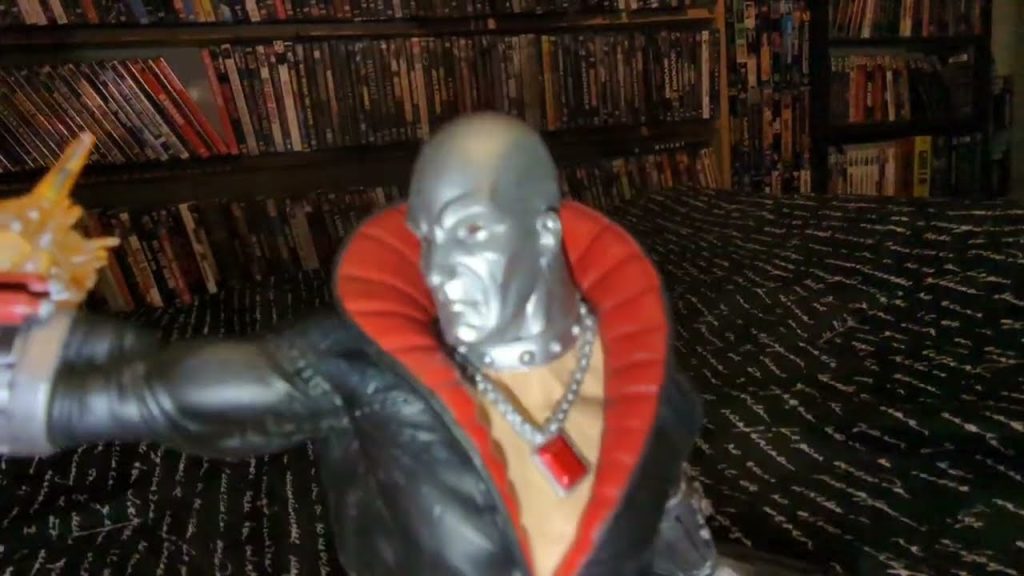 G.I. Joe Destro Gallery Diorama from Diamond Select Toys Review (Video)