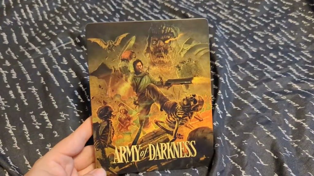 Army of Darkness (1992) (Scream Factory) 4K Ultra HD Unboxing and Comparison to Old Release (Video)