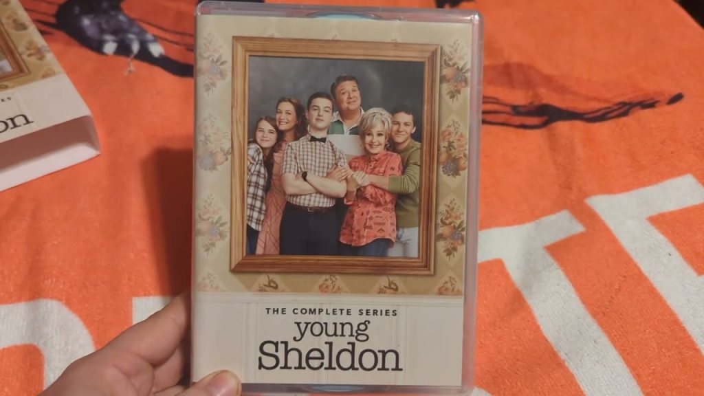 Young Sheldon: The Complete Series (Warner Brothers) Blu-ray Unboxing