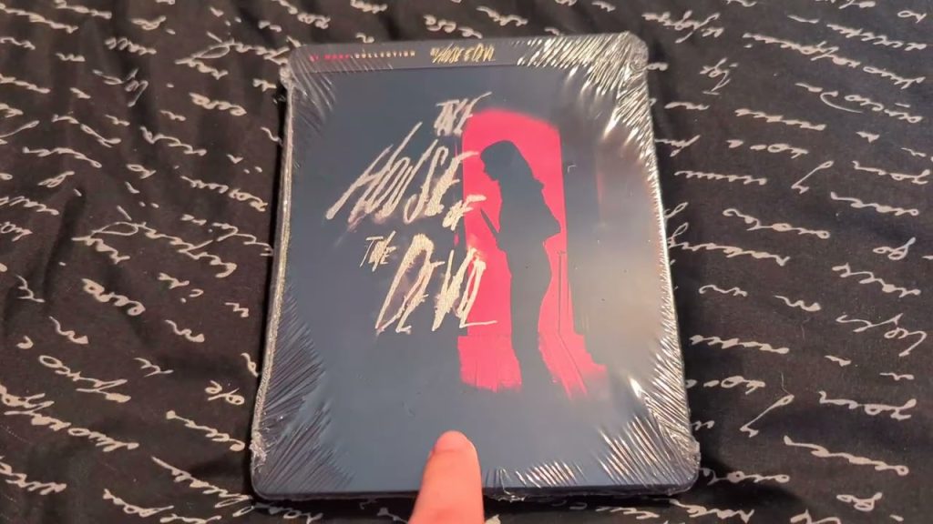 The House of the Devil (2009) (Dark Sky Selects) Blu-ray Steelbook Review